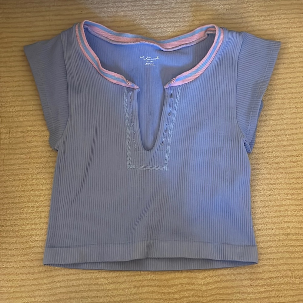 Urban outfitters go for gold seamless top